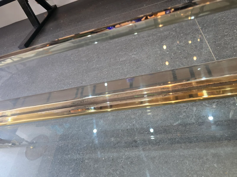 Table basse à plateau coulissant – Design 70 – Chrome & verre – 108 cm