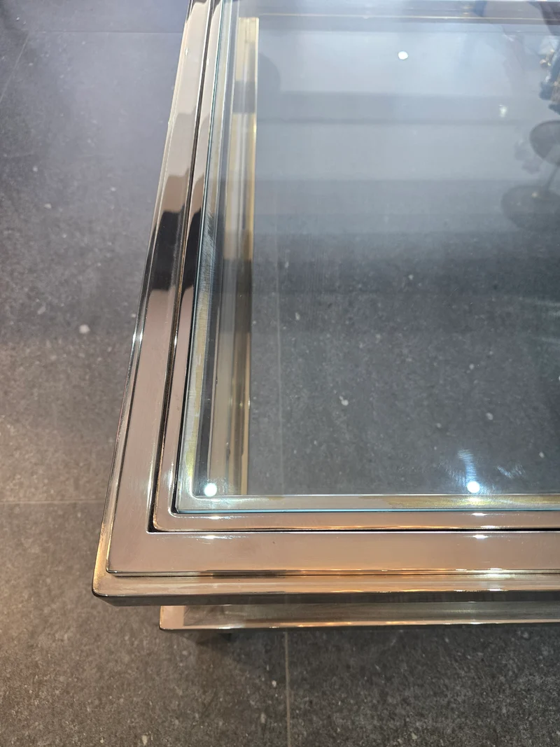 Table basse à plateau coulissant – Design 70 – Chrome & verre – 108 cm