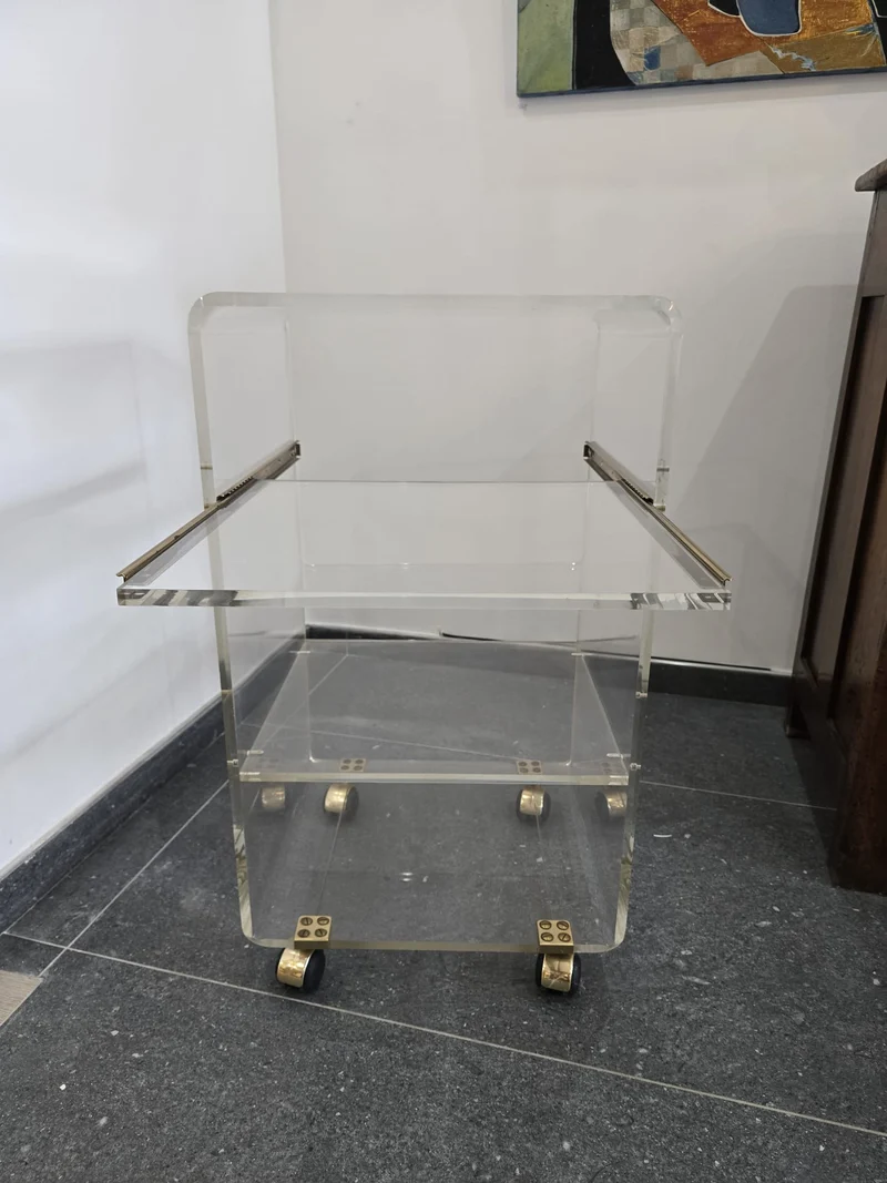 Desserte roulante en plexiglas – Marais International – années 1970-1980