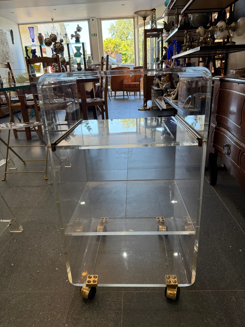 Desserte roulante en plexiglas – Marais International – années 1970-1980