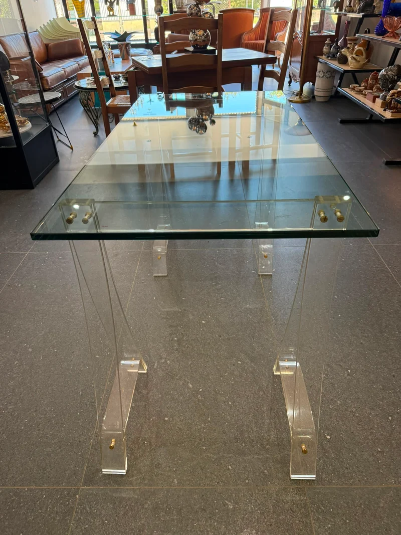 Marais International – Table & 2 chaises « Les Invisibles de Marais »