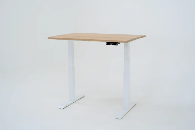 WoodDesk : bureau assis debout en bois massif haut de gamme – ergonomie, élégance et bien-être au quotidien