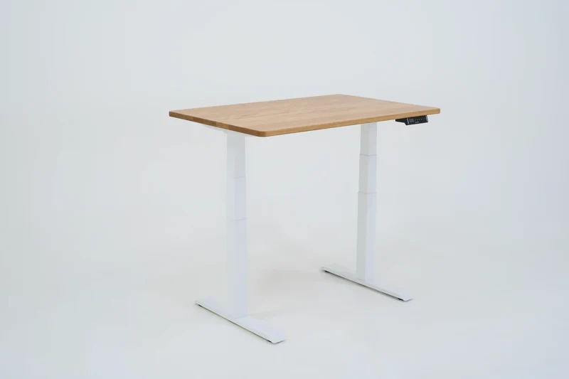WoodDesk : bureau assis debout en bois massif haut de gamme – ergonomie, élégance et bien-être au quotidien