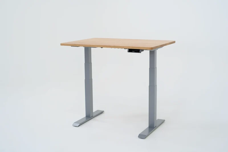 WoodDesk : bureau assis debout en bois massif haut de gamme – ergonomie, élégance et bien-être au quotidien
