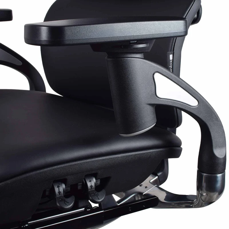 Chaise ergonomique de bureau - TERRANA PREMIUM Noire en cuir reconstitué