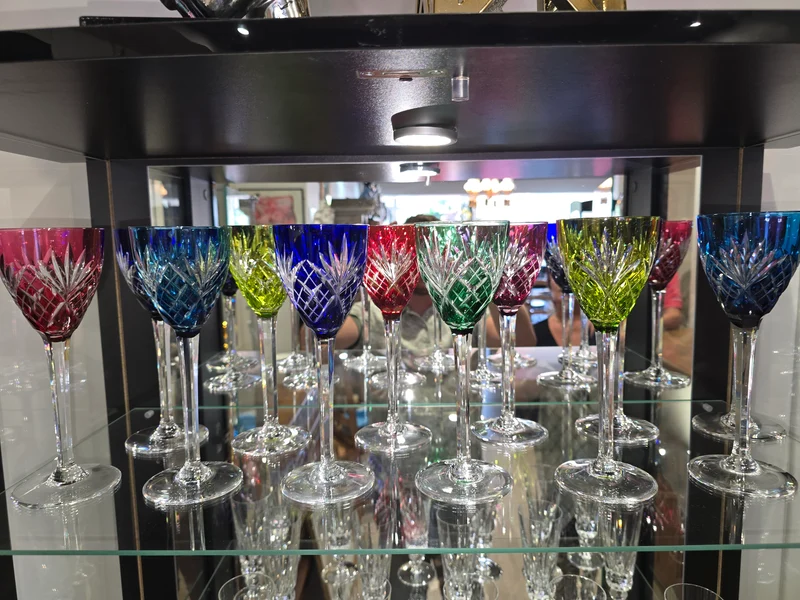 12 coupes / verres colorés Saint-Louis modèle Chantilly