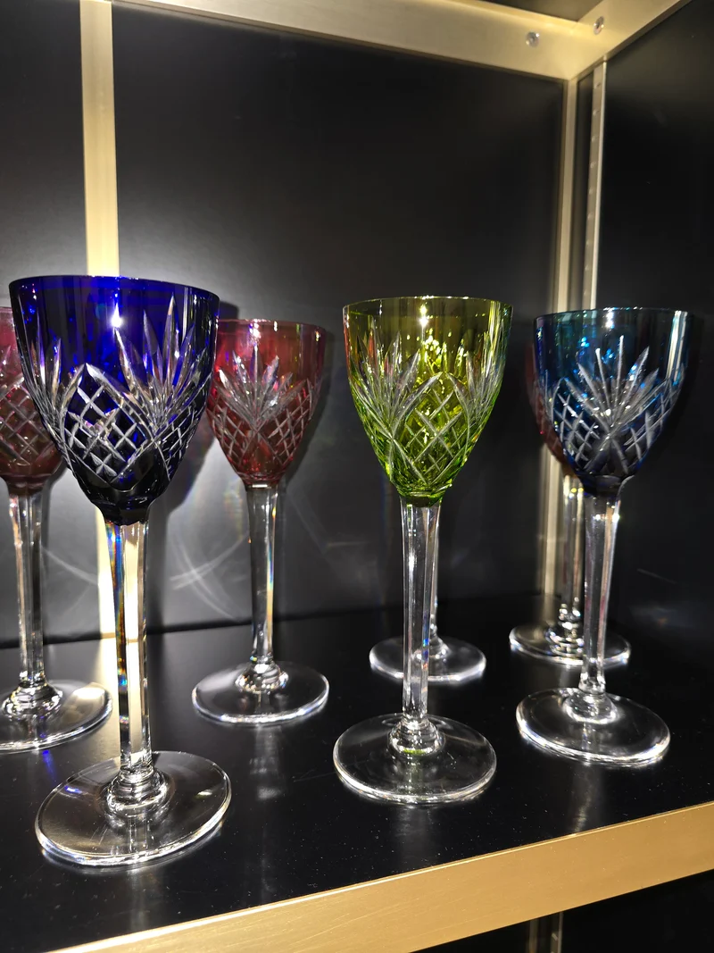 12 coupes / verres colorés Saint-Louis modèle Chantilly