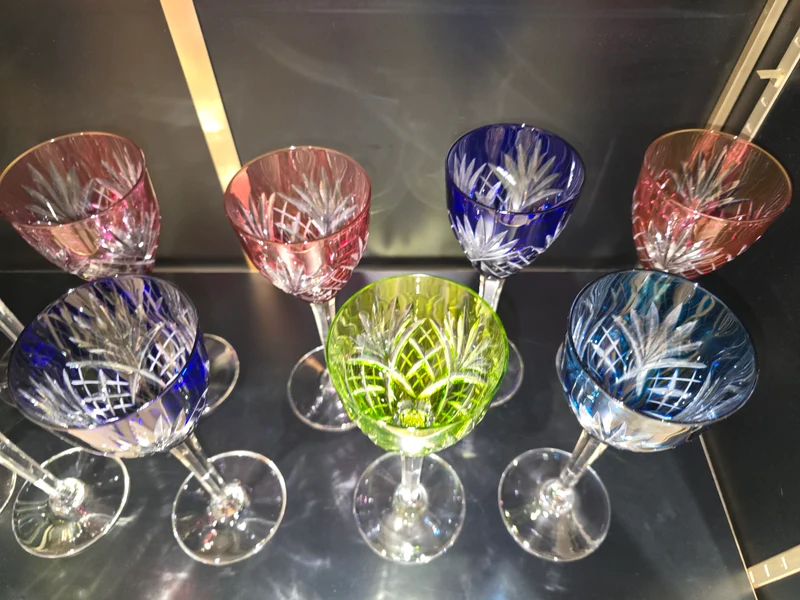 12 coupes / verres colorés Saint-Louis modèle Chantilly