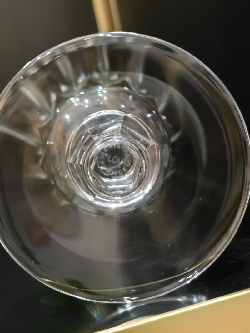 12 verres à eau Saint-Louis modèle Guernesey en cristal taillé