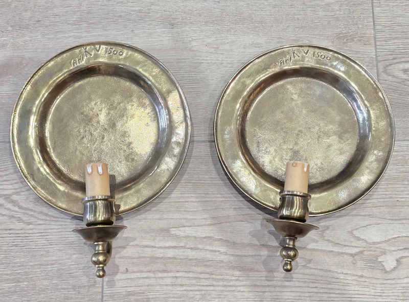 Lot de 2 appliques murales vintage Ari KV 1500 – bronze patiné – Ø 25 cm