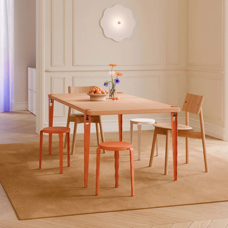 TIPTOE x UCHRONIA - Table à manger Vague