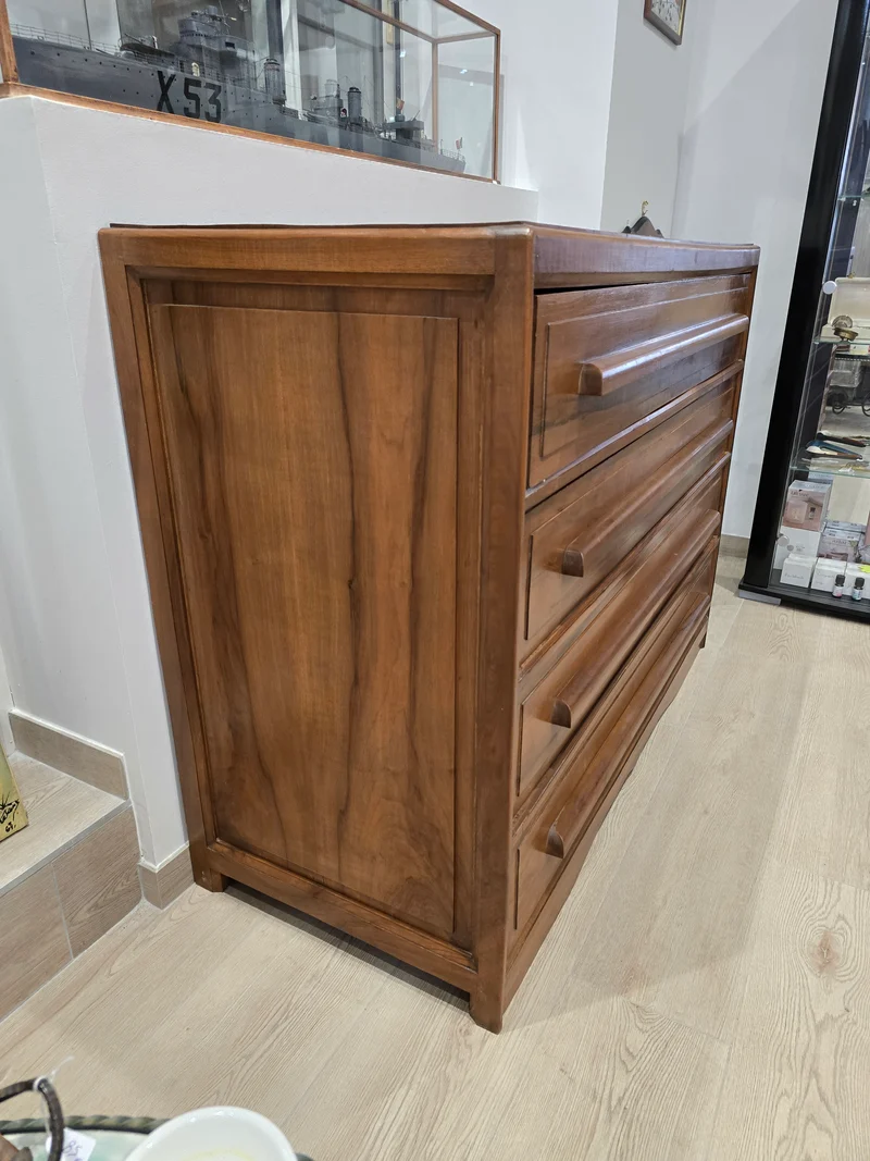 Grande Commode 4 Tiroirs en Noyer