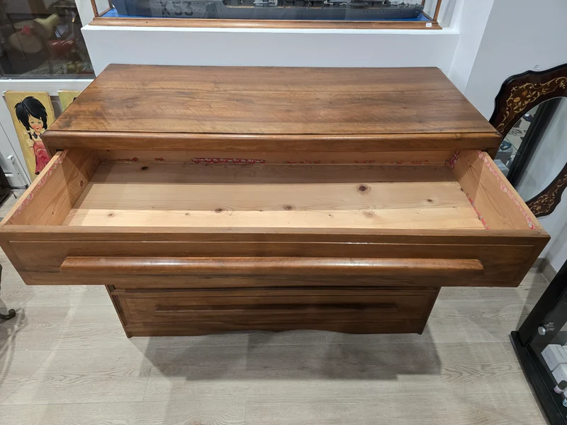 Grande Commode 4 Tiroirs en Noyer