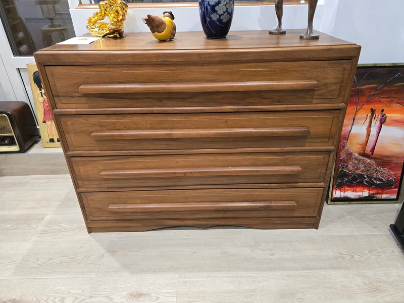 Grande Commode 4 Tiroirs en Noyer