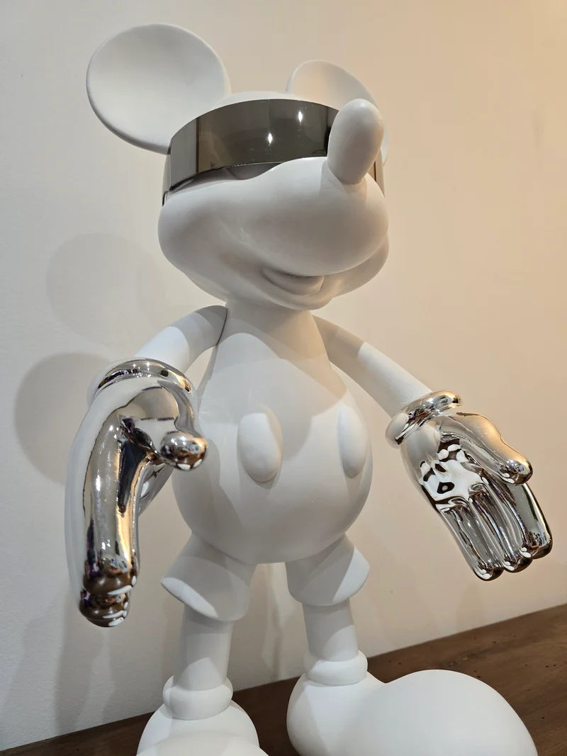 Mickey Cyber Punk 56 cm – Atelier Home