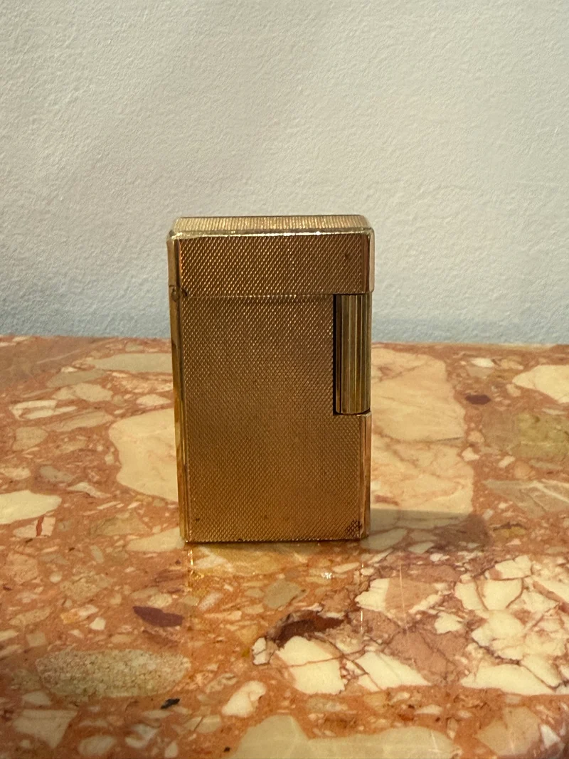 Briquet vintage S.T. Dupont Paris plaqué or 20 microns – Réf. 014AAE