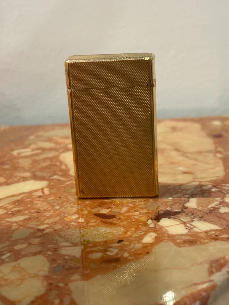 Briquet vintage S.T. Dupont Paris plaqué or 20 microns – Réf. 014AAE