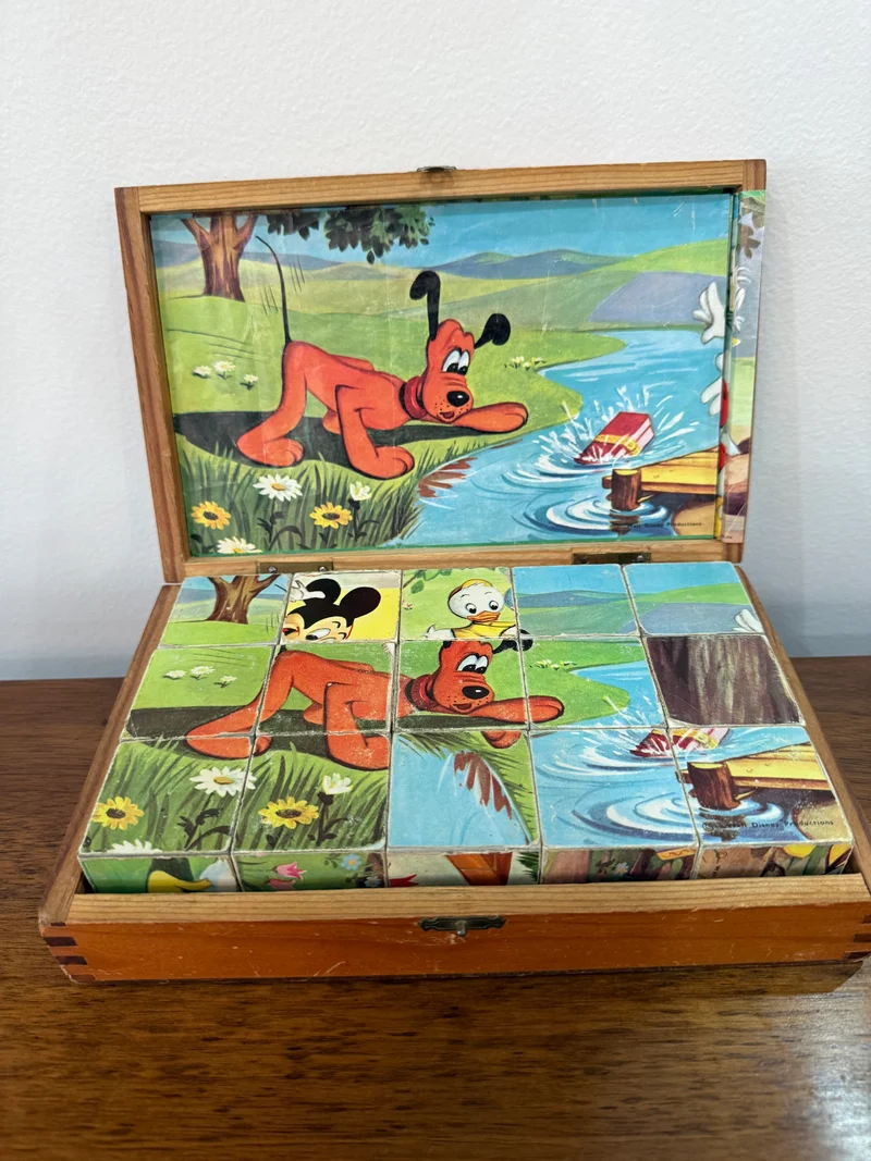 Jeu de cubes puzzle Disney vintage en bois – Mickey, Donald, Pluto et les neveux – Coffret ancien