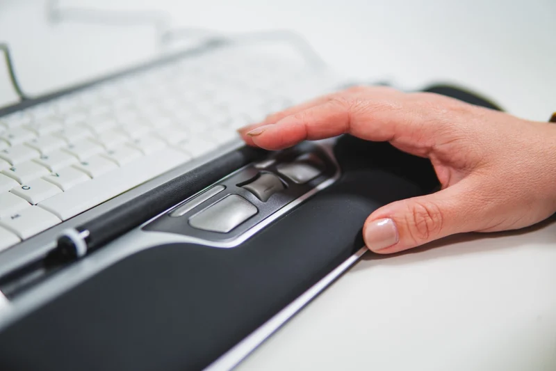 Souris ergonomique centrale filaire ErgoSlider Plus