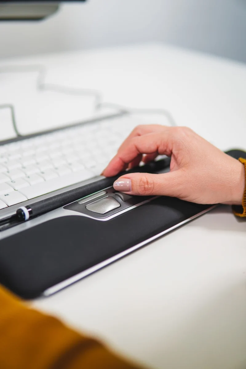 Souris ergonomique centrale filaire ErgoSlider Plus