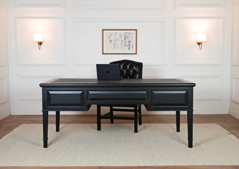 York Grande 185x95 - klassieke Engelse schrijftafel - Zwart - Messing grepen