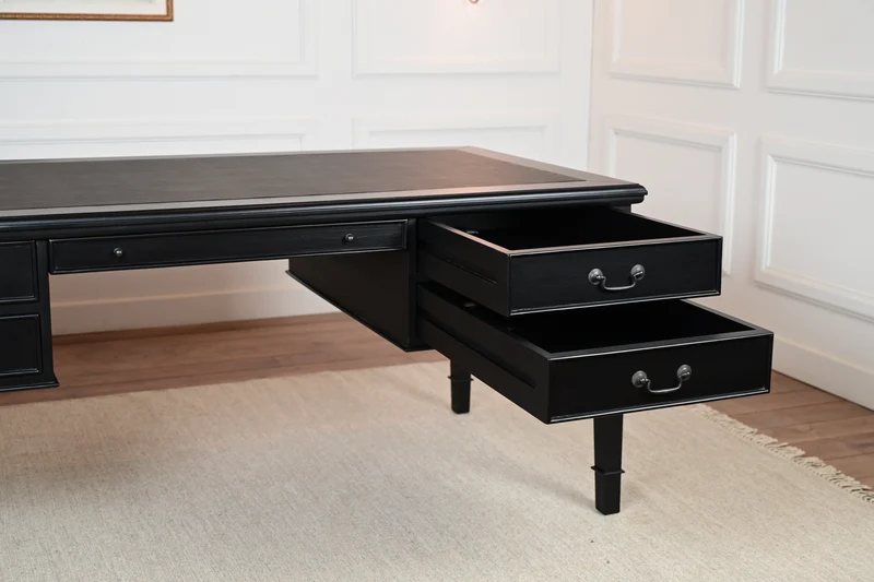 York Grande 185x95 - klassieke Engelse schrijftafel - Zwart - Messing grepen