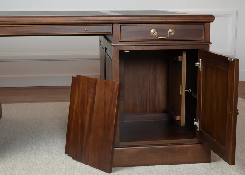 Regent 180x120 Walnoot, Partnerdesk, klassiek Engels bureau, massief mahoniehout