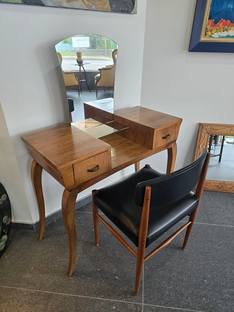 Coiffeuse vintage en bois avec miroir – style années 1950