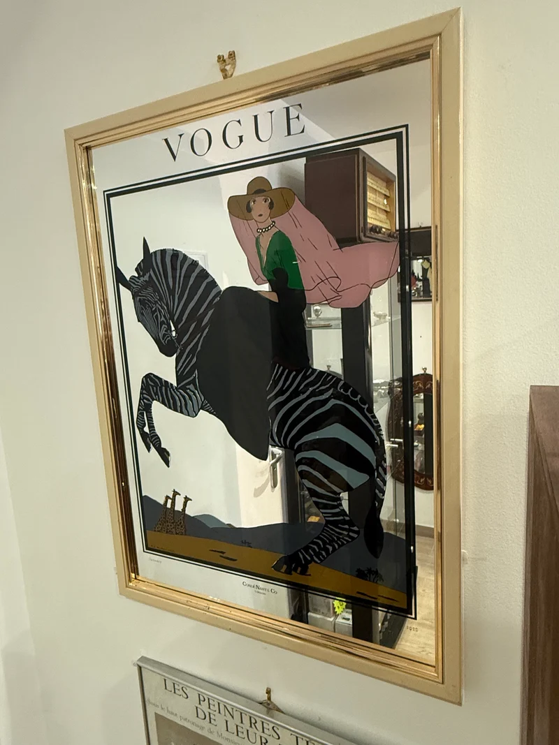 Miroir décoratif Vogue Art Déco – Illustration A.E. Marty, 1925 – Condé Nast London