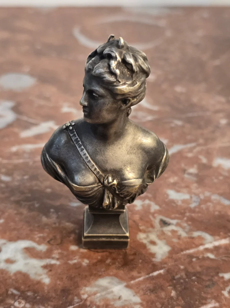 Sceau en bronze argenté - signé houdon - Buste de Diane - Fonderie Susse Frères Paris XIXe siècle
