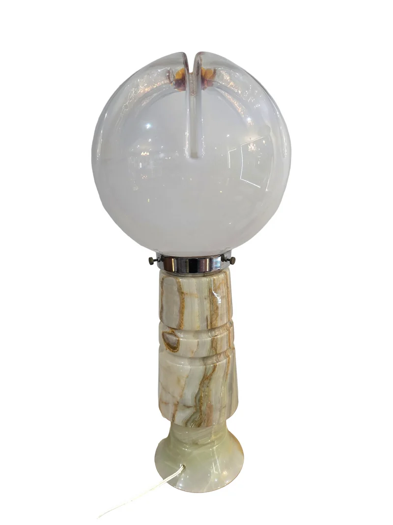 Lampe vintage en verre opalin et onyx – Design italien – Années 1960/1970