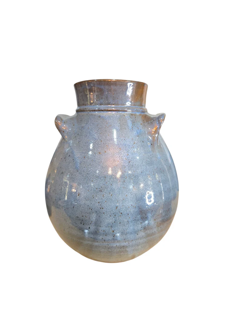 Vase en grès émaillé bleu – Forme pansue à anses – Travail artisanal