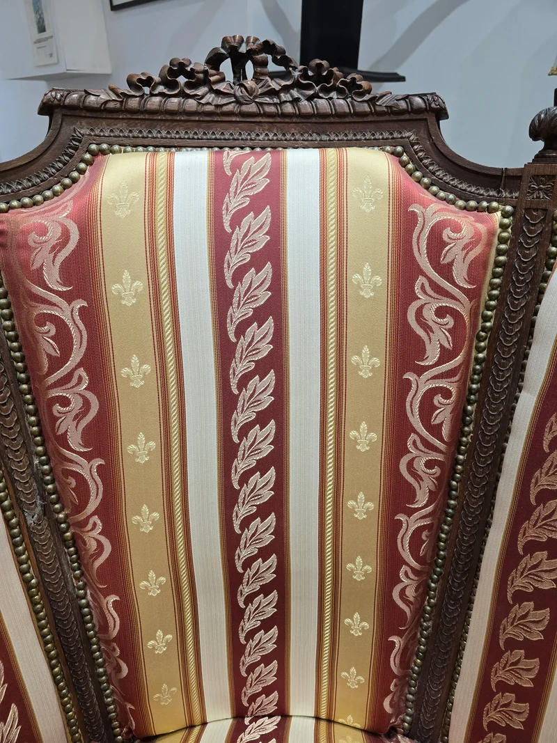 Fauteuil bergère a haut dossier style louis XVI
