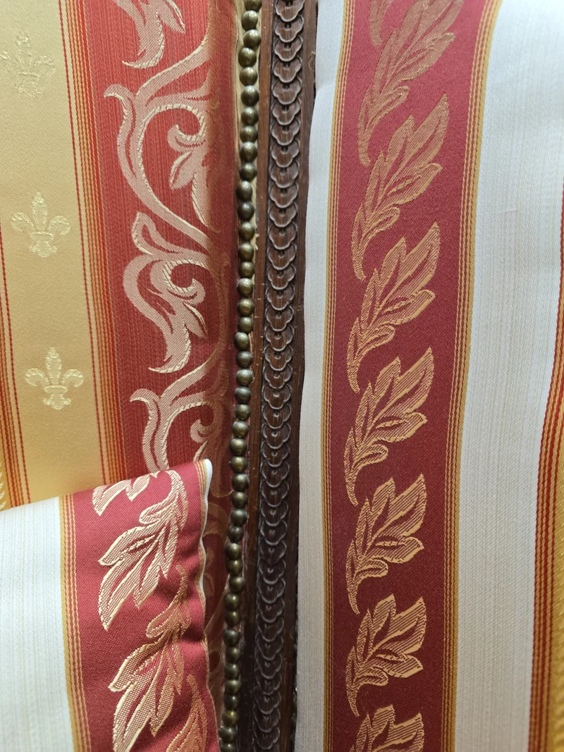 Fauteuil bergère a haut dossier style louis XVI