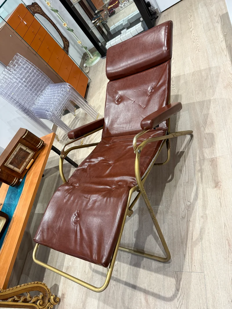 Fauteuil relax inclinable LAMA en cuir marron et structure tubulaire – Italie – Années 1960/1970