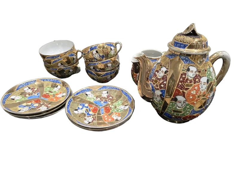 Service à thé japonais Satsuma doré – 6 tasses, soucoupes et pichets – Japon