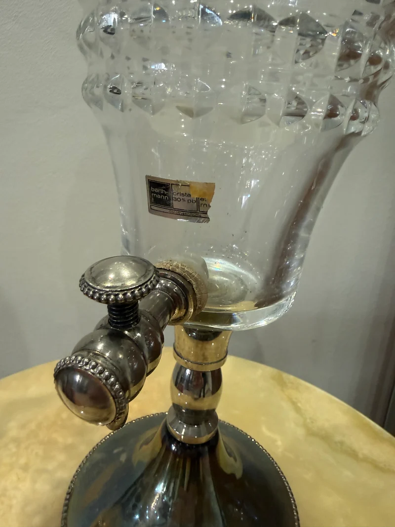 Fontaine à absinthe en cristal taillé et métal argenté – Barthmann