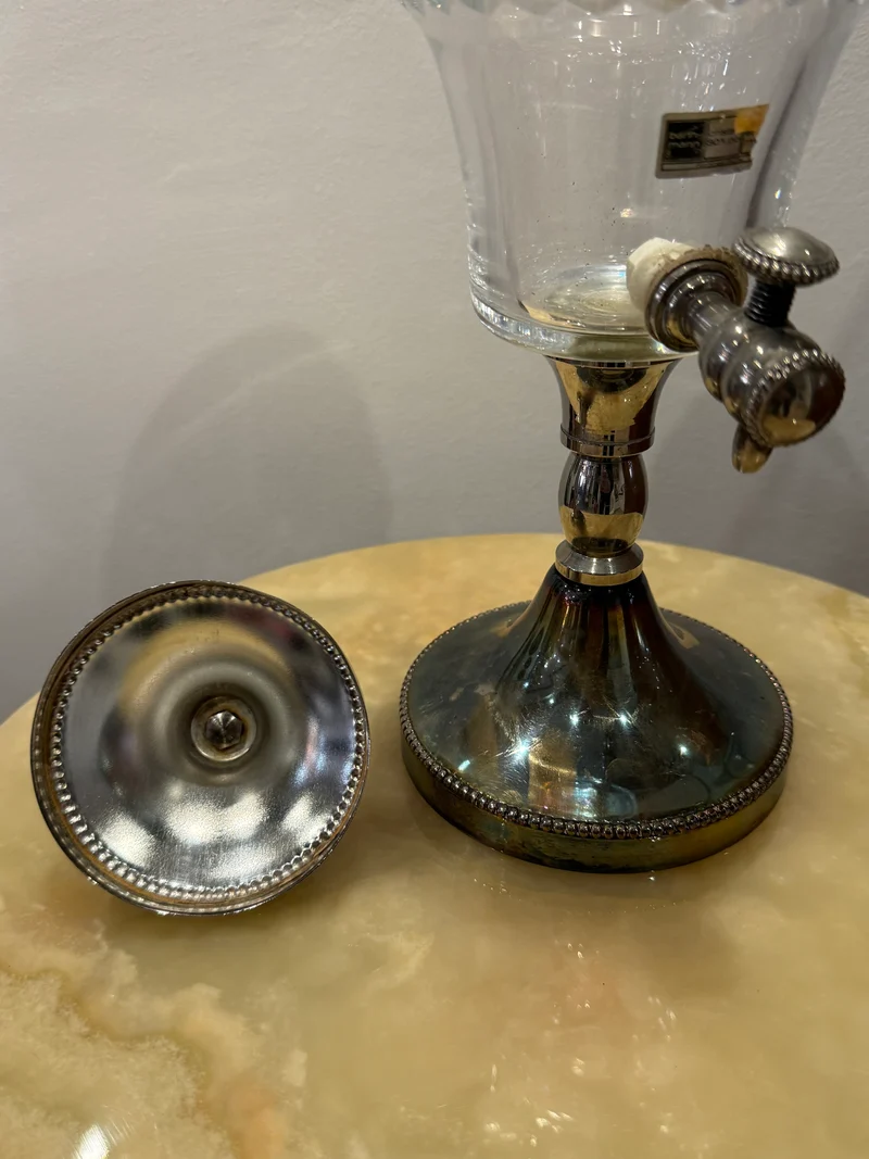 Fontaine à absinthe en cristal taillé et métal argenté – Barthmann