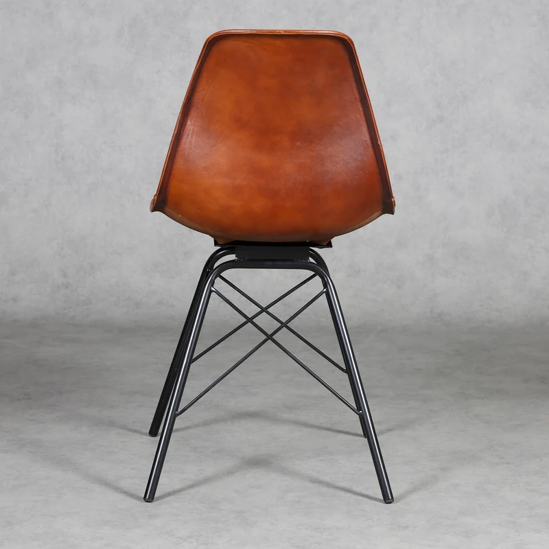 Chaise de salle à manger en cuir marron