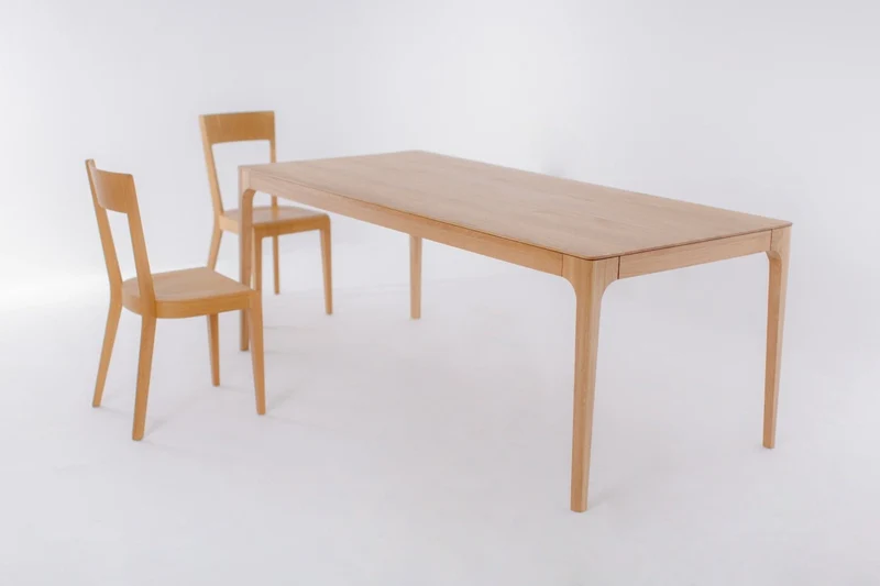 Table de salle à manger à rallonges en chêne massif CREATIV | VESKOR