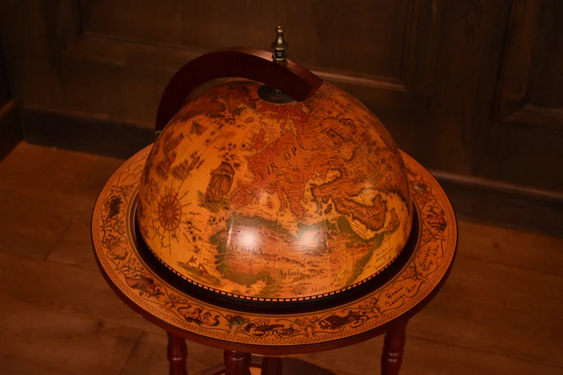 Globe