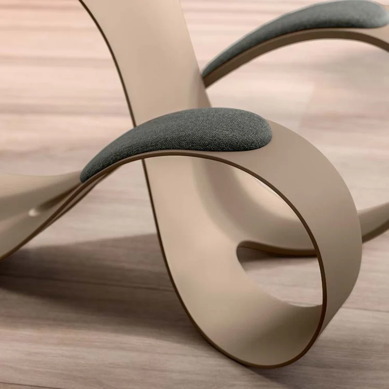 Chaise design ergonomique - MOON