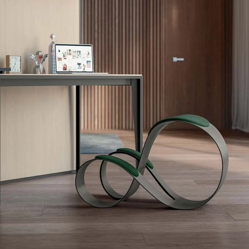 Chaise design ergonomique - MOON