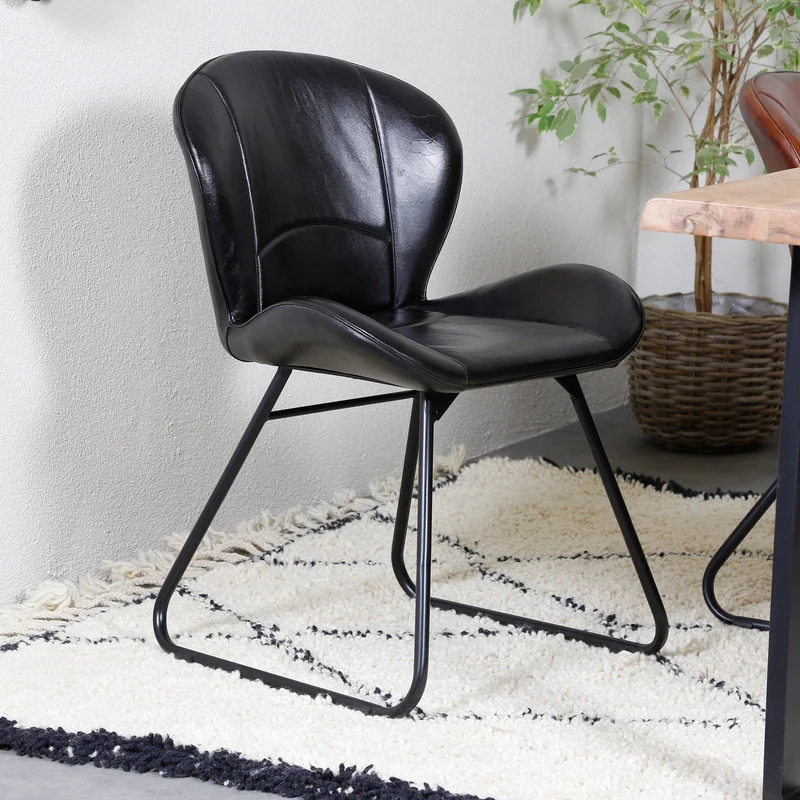 Chaise rembourrée en cuir véritable - chaise en cuir noir