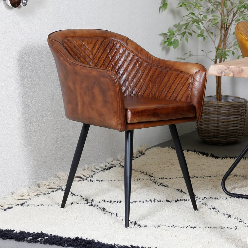 Fauteuil en cuir marron