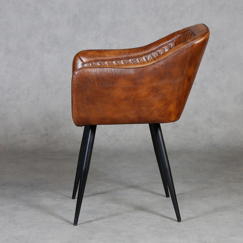 Fauteuil en cuir marron