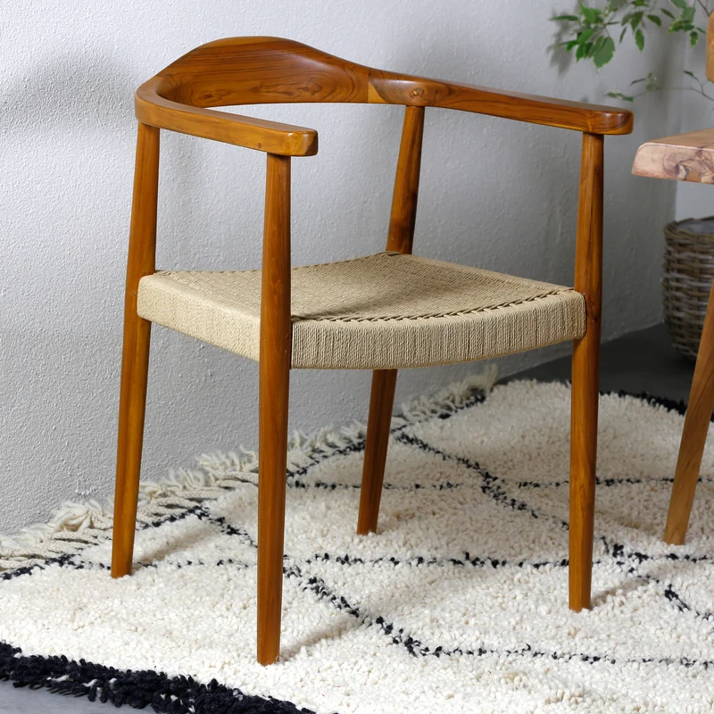 Chaise de salle à manger en bois