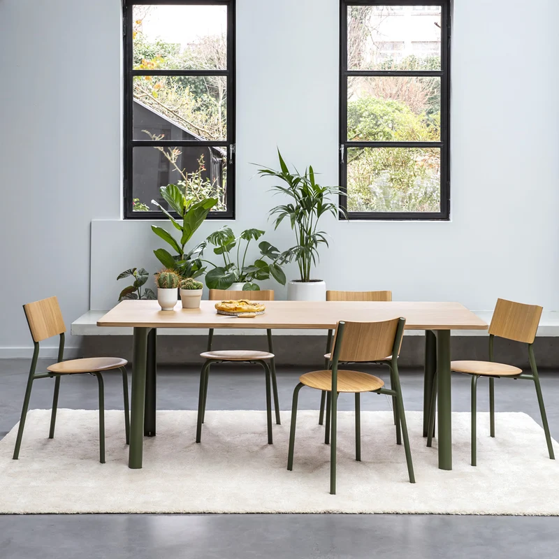 Table à manger NEW MODERN - bois éco-certifié