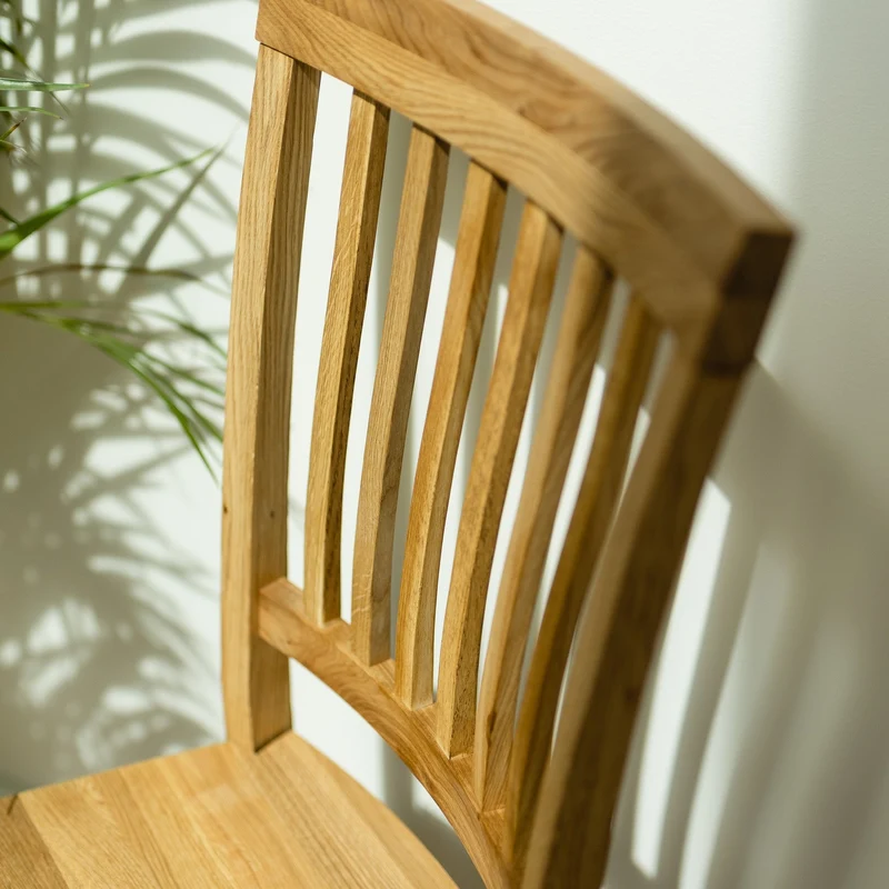 Lot de 2 ou 4 chaises de salle à manger en chêne massif de Provence | NordicStory