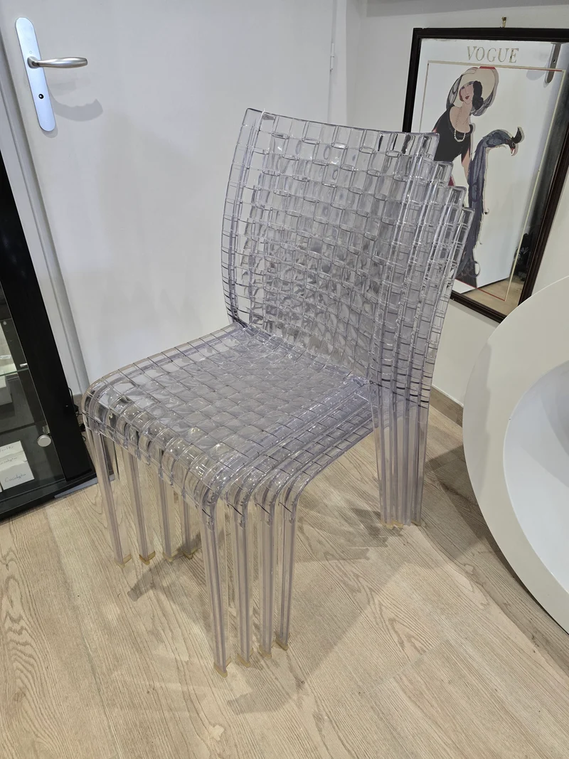 4 Chaise Kartell “Ami Ami” – Design Tokujin Yoshioka – Polycarbonate Transparent